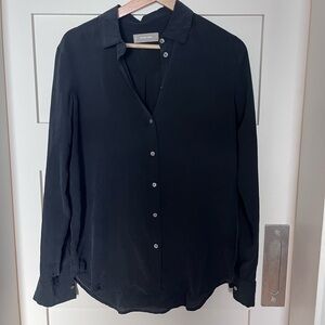 Everlane Black Silk Fitted Button Up Sz 2